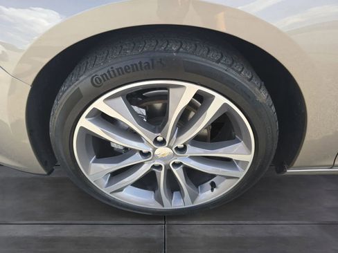 Used 2024 Chevrolet Malibu LT image 28