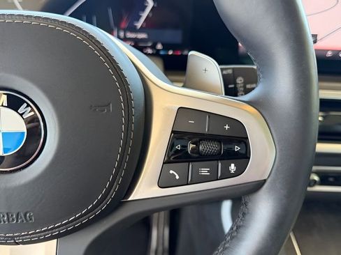 Used 2024 BMW X7 xDrive40i w/ M Sport Package image 15