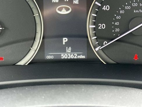 Used 2020 Lexus RX 450h AWD w/ Premium Package image 29