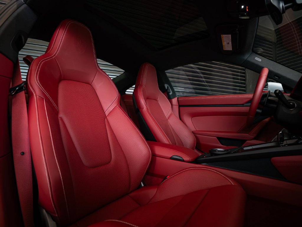 Certified 2025 Porsche 911 Carrera 4 GTS AWD/4WD image 28