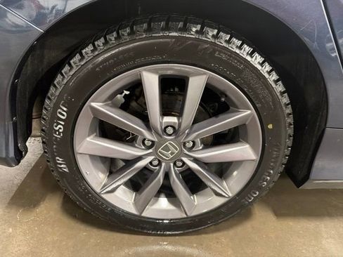 Used 2021 Honda Civic EX image 24