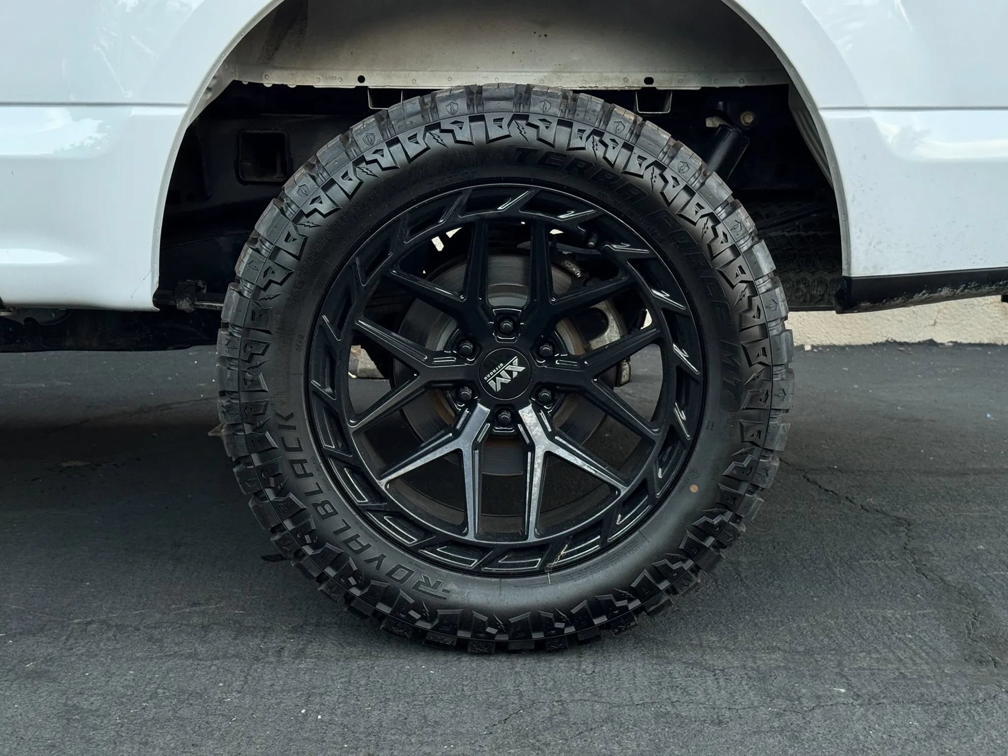 Used 2018 Ford F150 XL w/ Equipment Group 101A Mid AWD/4WD image 13