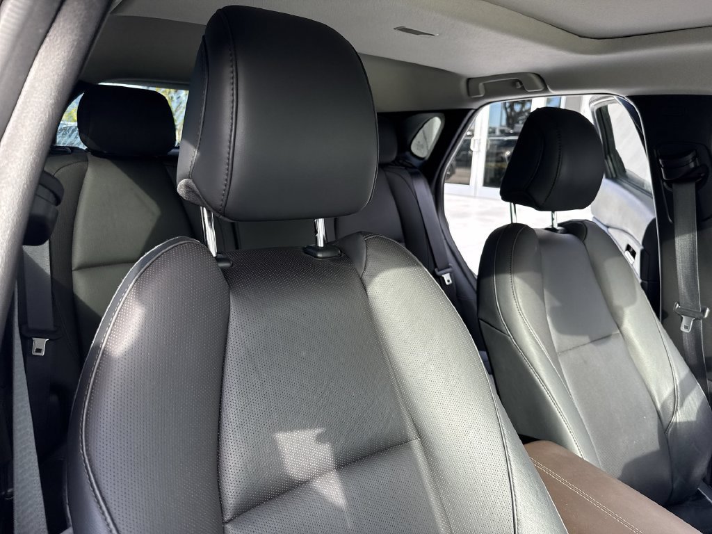 Used 2023 MAZDA CX-30 AWD 2.5 S w/ Premium Package image 46