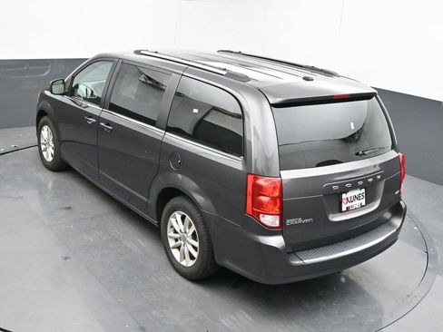 Used 2018 Dodge Grand Caravan SXT FWD image 20