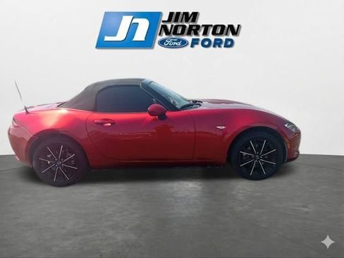Used 2024 MAZDA MX-5 Miata Grand Touring w/ Weather Package RWD image 11