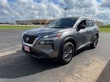 Used 2021 Nissan Rogue S image 2