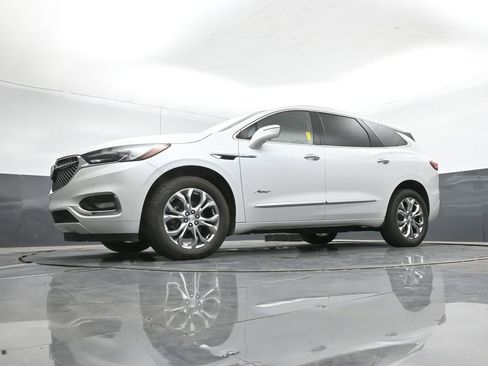 Used 2021 Buick Enclave Avenir w/ Avenir Technology Package image 41