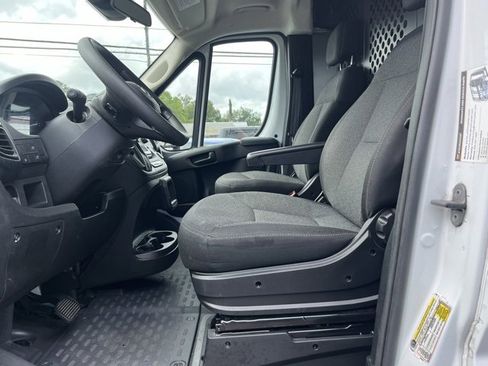 Used 2023 RAM ProMaster 2500 image 9