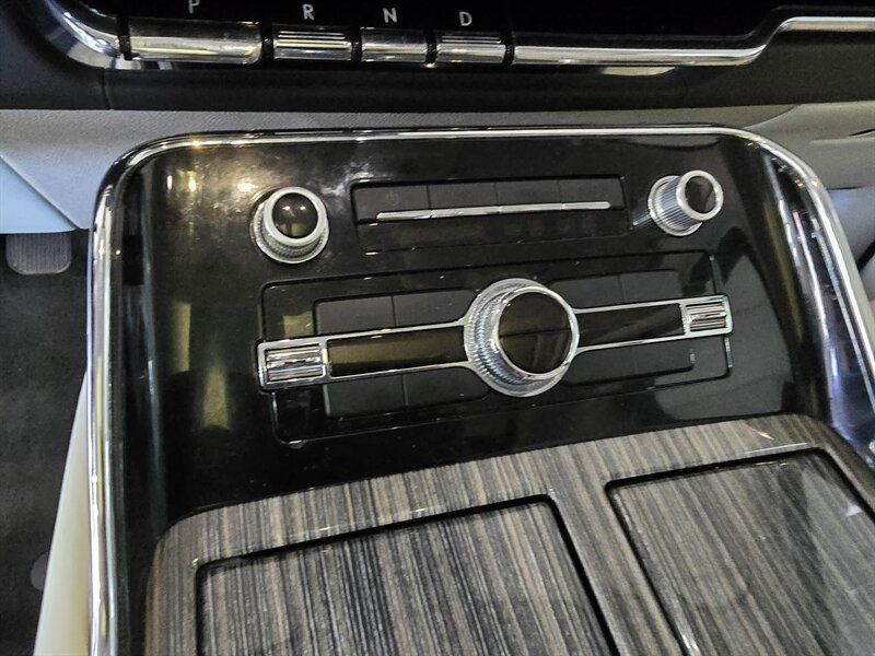 Used 2018 Lincoln Navigator L Black Label AWD/4WD image 32