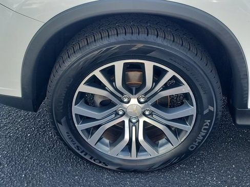 Used 2017 Mitsubishi Outlander Sport ES FWD image 25