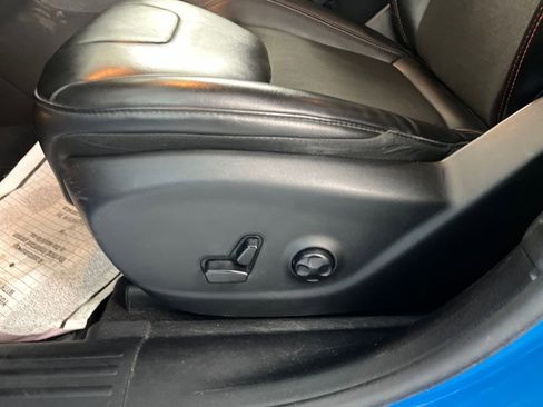 Used 2020 Jeep Cherokee Trailhawk w/ Cold Weather Group image 58