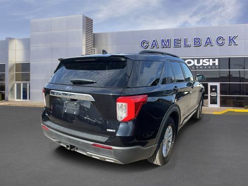 Used 2020 Ford Explorer XLT w/ Equipment Group 202A AWD/4WD image 5