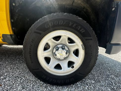 Used 2018 Chevrolet Silverado 1500 W/T RWD image 58