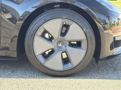 Used 2022 Tesla Model 3 Long Range image 43