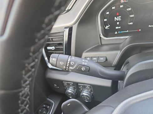 New 2026 GMC Sierra 1500 Denali AWD/4WD image 18