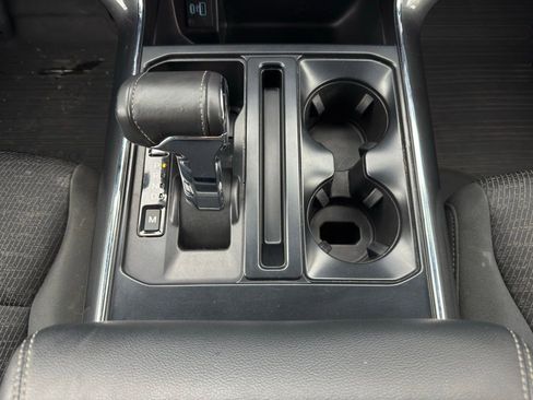 Certified 2022 Ford F150 XLT w/ Equipment Group 302A High image 15