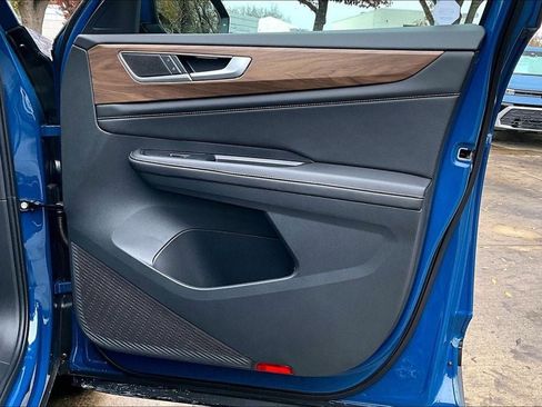 New 2026 Volkswagen Atlas SE image 28