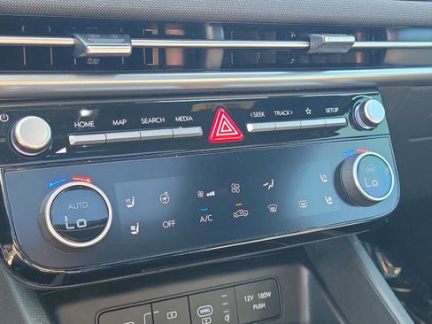 New 2025 Hyundai Santa Cruz Limited image 19