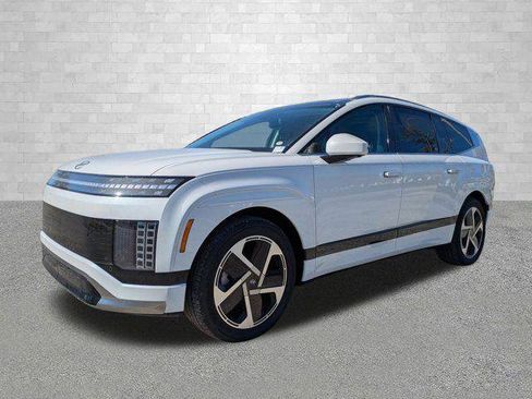 New 2026 Hyundai Ioniq 9 Calligraphy image 5