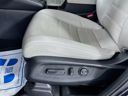Used 2024 Honda CR-V EX-L image 22