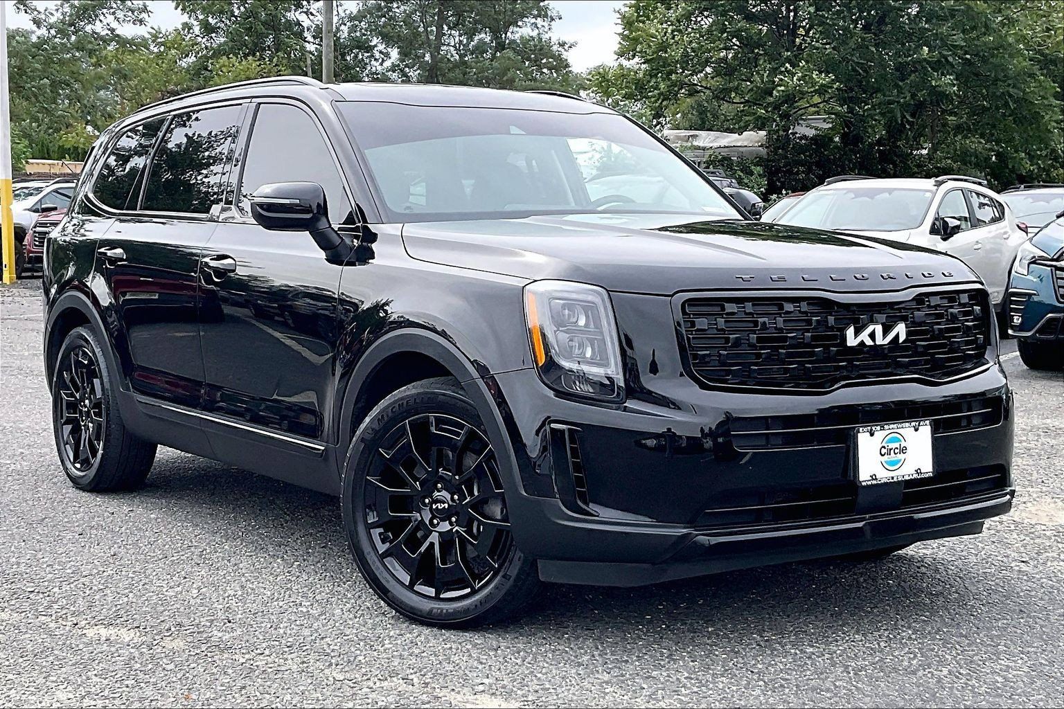 Used 2022 Kia Telluride EX w/ EX Premium Package AWD/4WD image 2