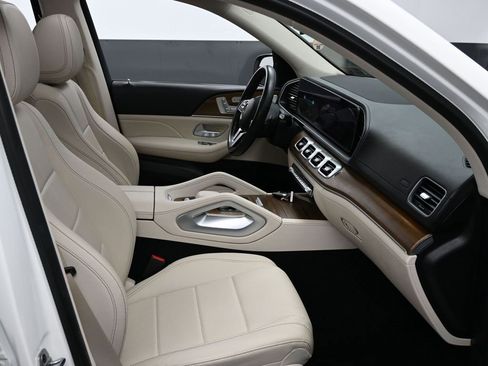 Used 2022 Mercedes-Benz GLS 450 GLS 450 image 43