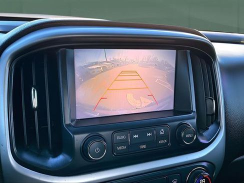 Used 2017 Chevrolet Colorado ZR2 w/ LPO, Premium Interior Package image 14