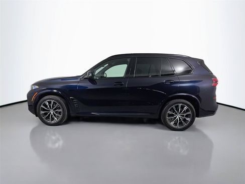 Used 2025 BMW X5 sDrive40i w/ M Sport Package RWD image 8