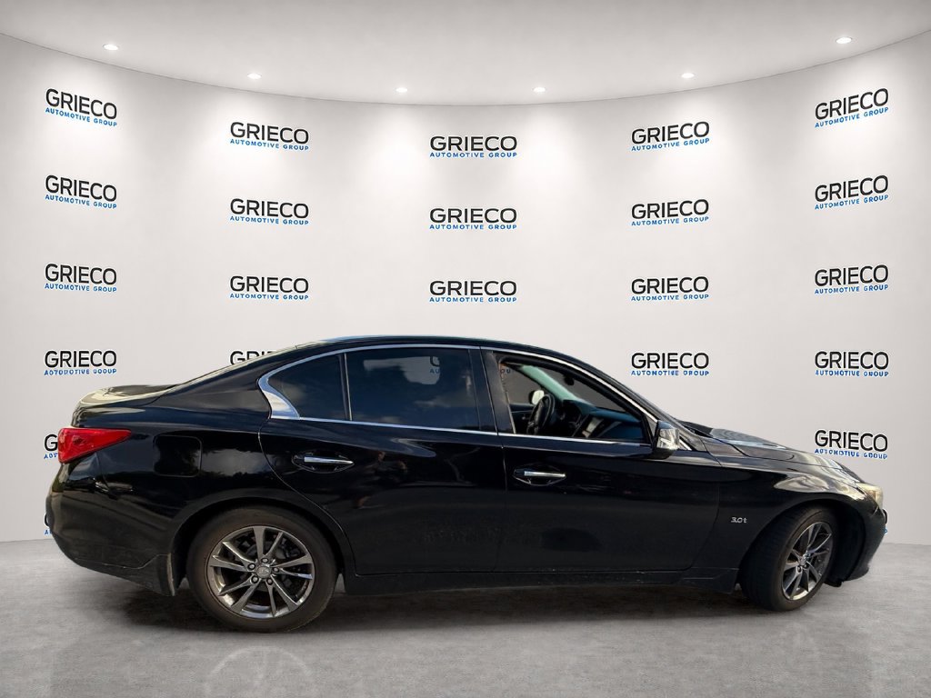 Used 2017 INFINITI Q50 Signature Edition w/ Cargo Package (L95) RWD image 8