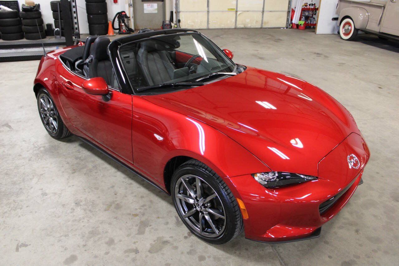 Used 2016 MAZDA MX-5 Miata Grand Touring RWD image 27