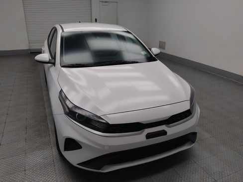 Used 2022 Kia Forte LXS FWD image 14