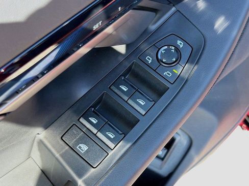 Certified 2025 BMW i5 M60 AWD/4WD image 21