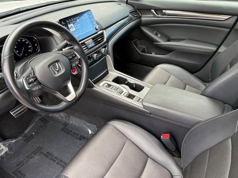 Used 2019 Honda Accord Sport image 13