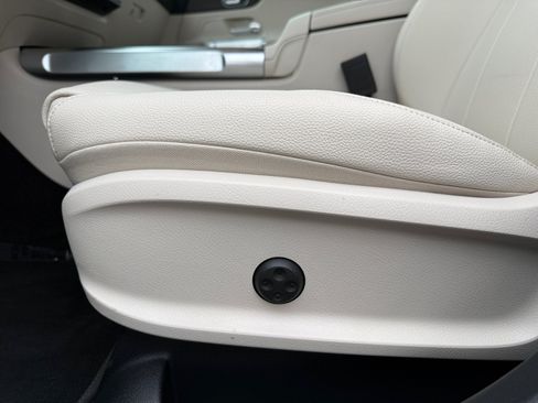 Certified 2026 Mercedes-Benz GLB 250 4MATIC image 26
