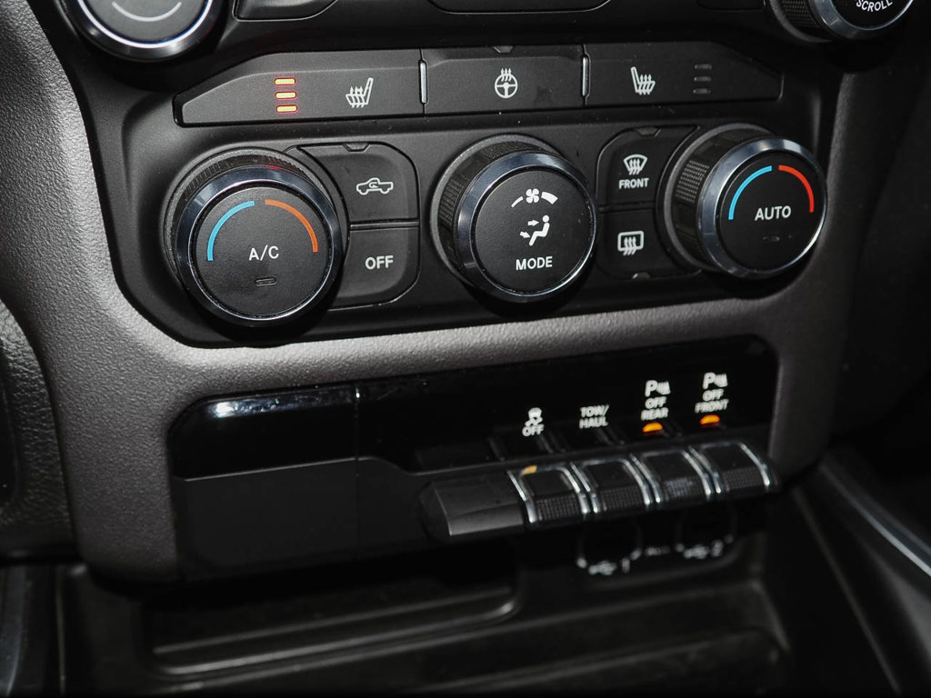 Used 2021 RAM 1500 Big Horn AWD/4WD image 13