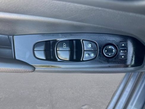 Used 2024 Nissan Altima 2.5 SR FWD image 23