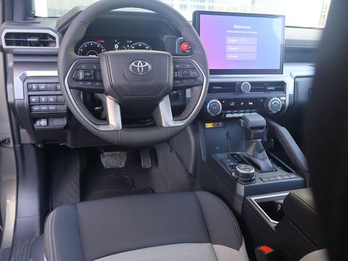 New 2026 Toyota Tacoma TRD Off-Road w/ TRD Off Road Upgrade Package AWD/4WD image 24