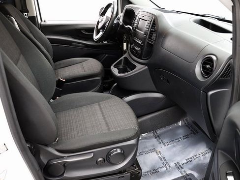 Used 2019 Mercedes-Benz Metris image 28