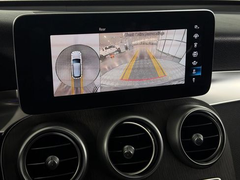 Used 2022 Mercedes-Benz GLC 300 image 19