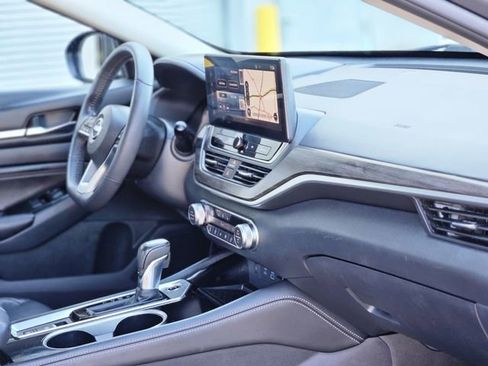 Certified 2023 Nissan Altima 2.5 SL image 13