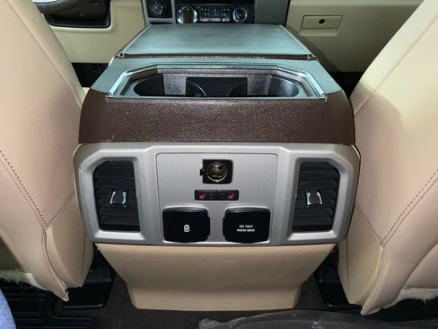 Used 2019 Ford F150 Lariat w/ Equipment Group 502A Luxury AWD/4WD image 18