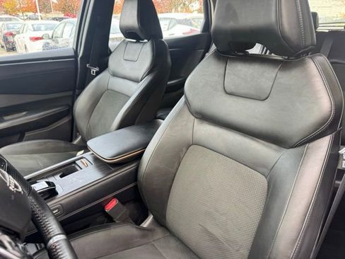 Used 2023 Nissan Ariya ENGAGE e-4ORCE image 18