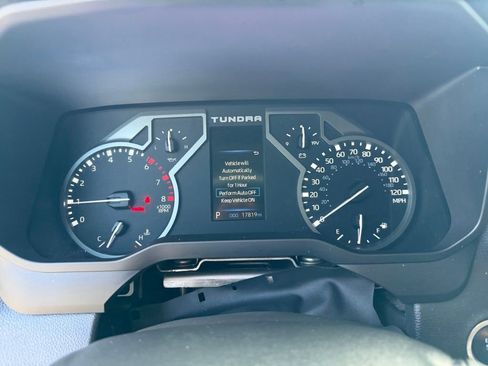 Used 2024 Toyota Tundra SR5 w/ SR5 Convenience Package AWD/4WD image 23