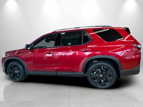 New 2026 Honda Pilot Black Edition image 5