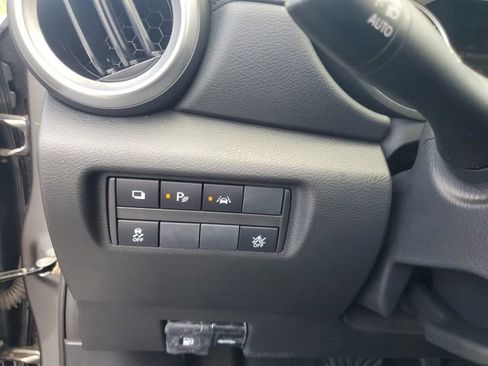 Certified 2025 Nissan Versa S w/ Trunk Package FWD image 27