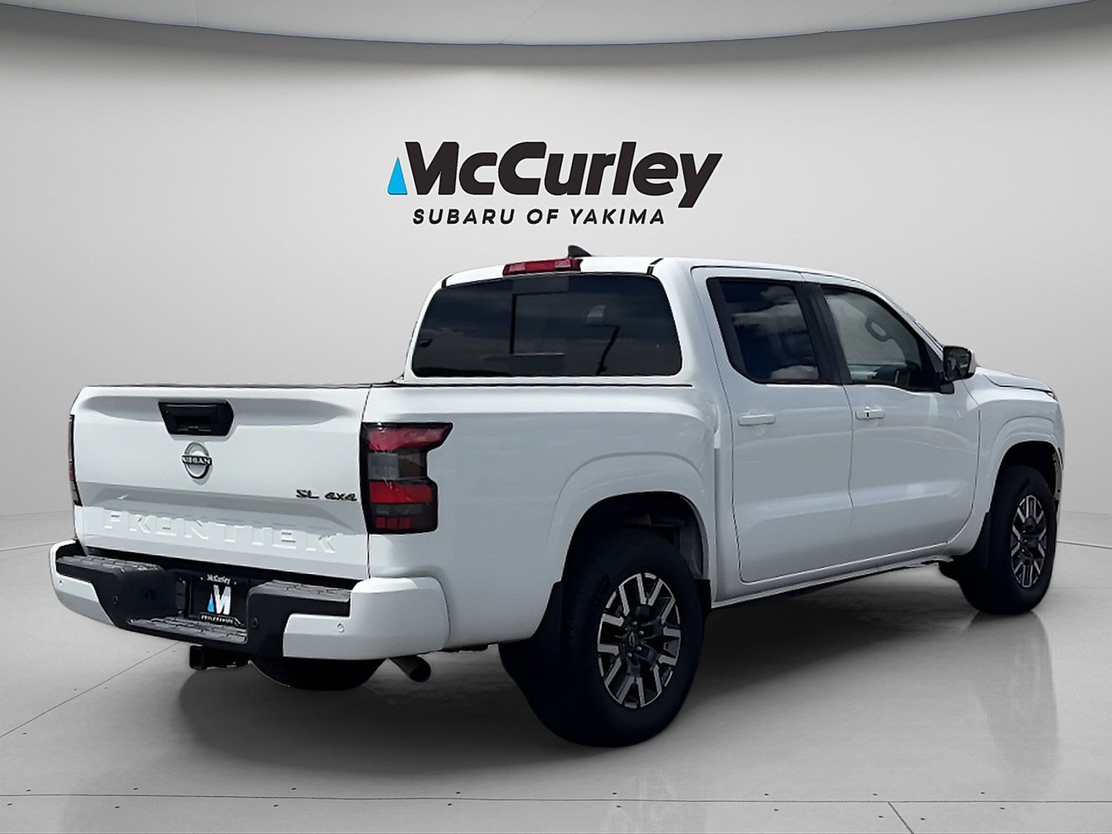 Used 2024 Nissan Frontier SL w/ Technology Package AWD/4WD image 6