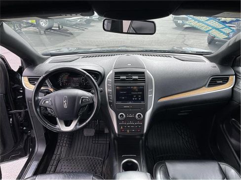 Used 2015 Lincoln MKC Base AWD 4dr SUV w/ Equipment Group 101A Select image 10