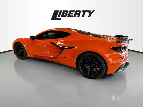 Used 2025 Chevrolet Corvette Z06 w/ Battery Protection Package image 4