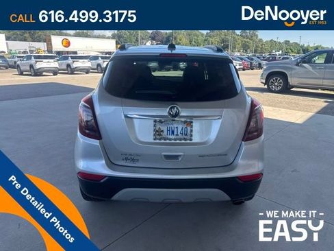 Used 2017 Buick Encore Preferred FWD image 5