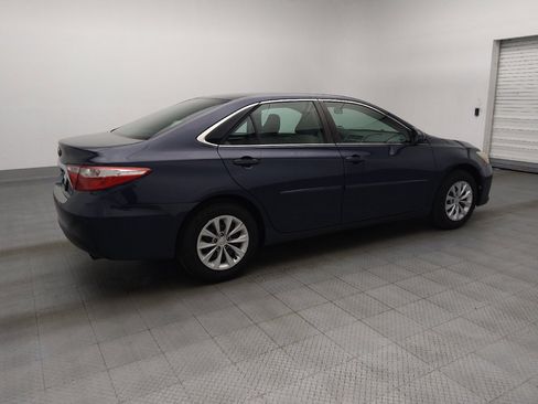 Used 2016 Toyota Camry LE FWD image 10